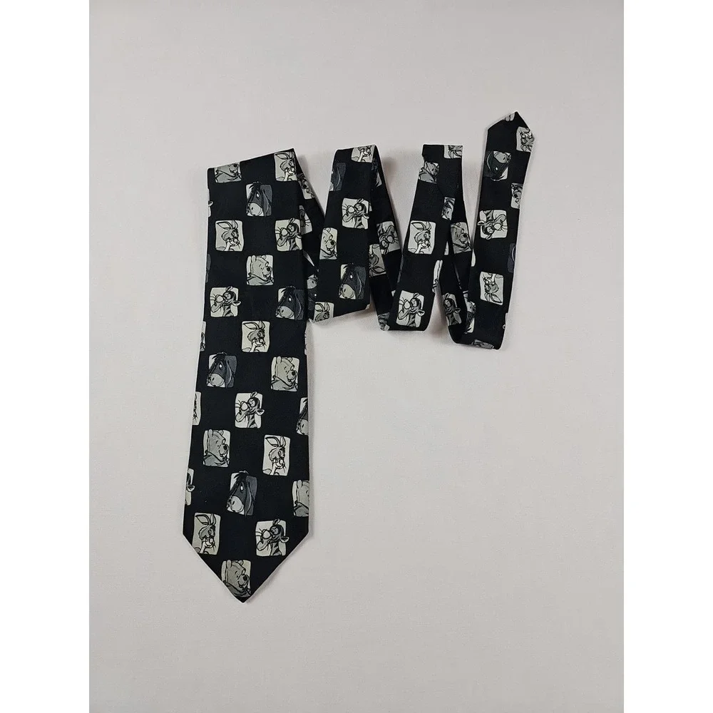 VTG Disney POOH‎ Mens Neck Tie Pooh Tigger Rabbit Eeyore Black & White